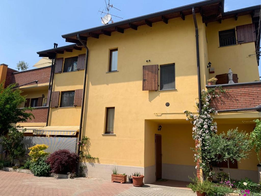 Colline Di Barengo Apartment Momo Экстерьер фото